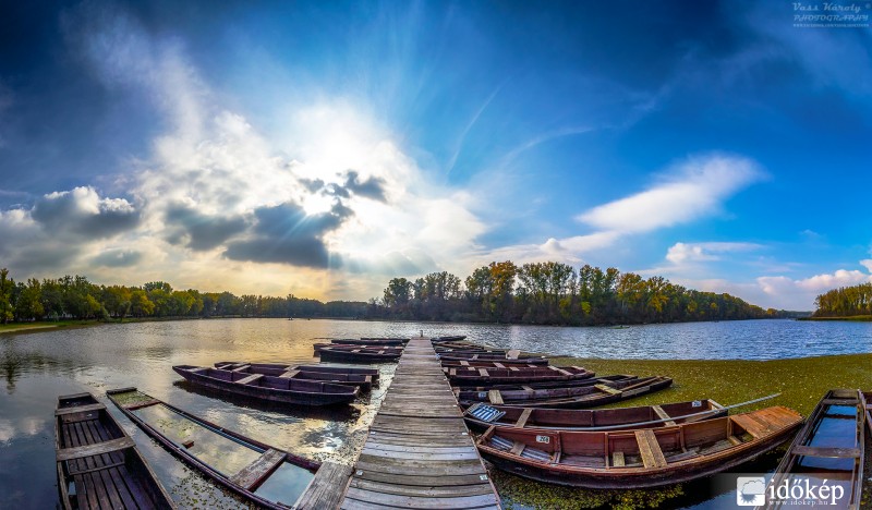 Az őszi napsugarak nyomában