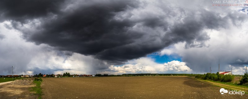 Felhővonulás III.