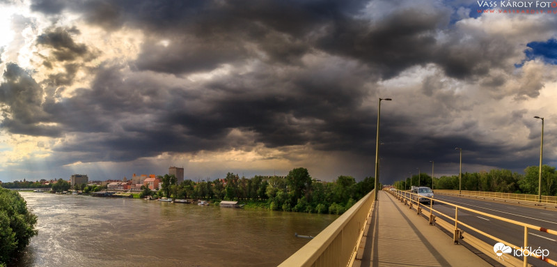 Esőfelhők érkeznek