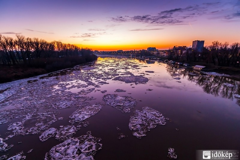 Jégzajlás a Tiszán