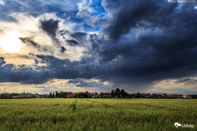 Zivataros naplemente