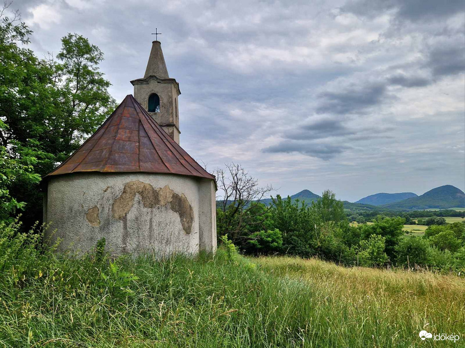 Bács-hegyi kápolna