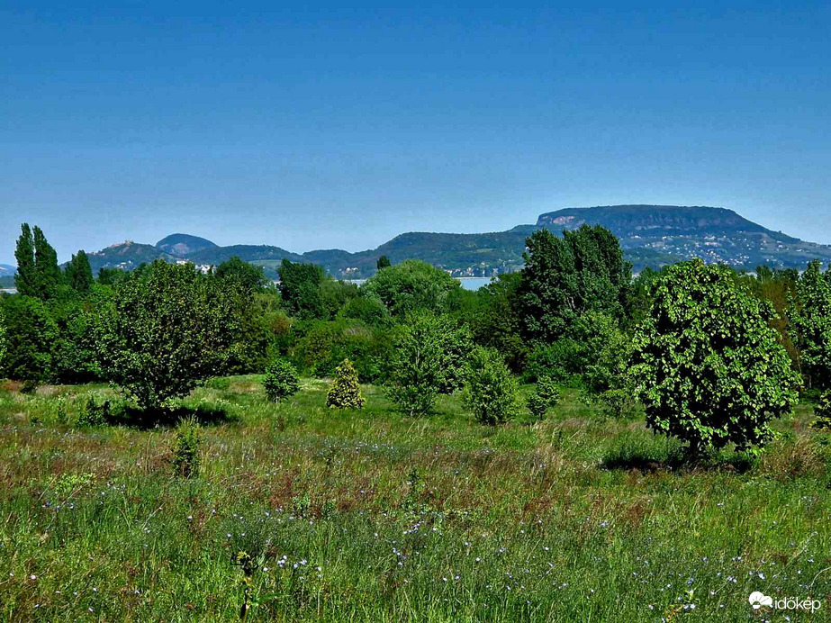 Látkép Balatongyörökről