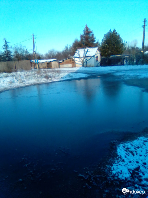 Hurrá! Be fog fagyni!