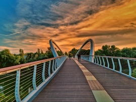 Színes Tiszavirág híd