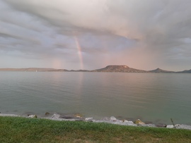 szivárvány köszönti a Balatont