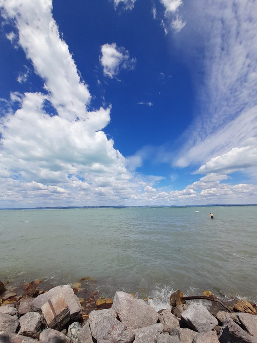 Balatonszabadi