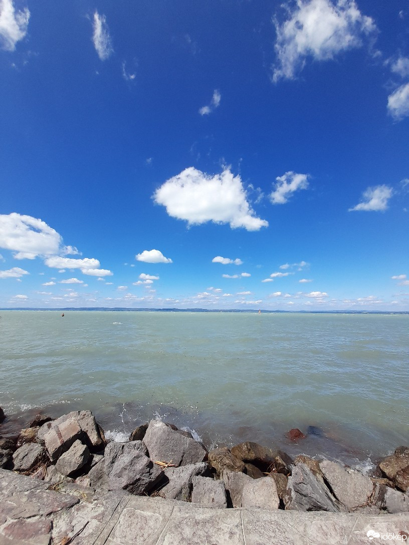 Balatonszabadi