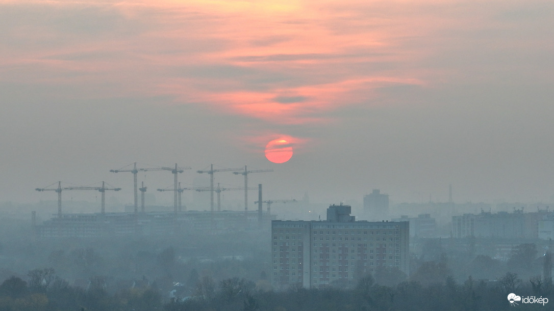 Jönnek a ködös napok