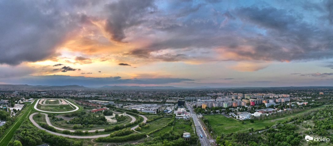 Budapesti naplemente