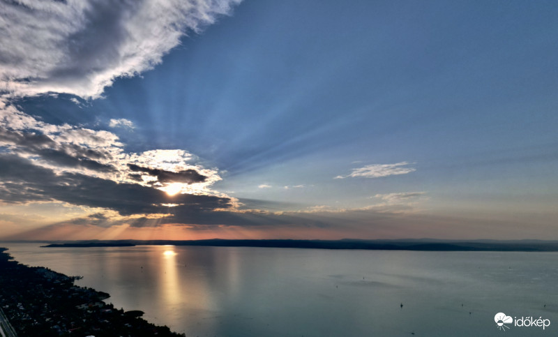 Tyndall özön naplementekor 