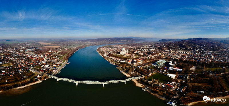 Esztergom-Párkány