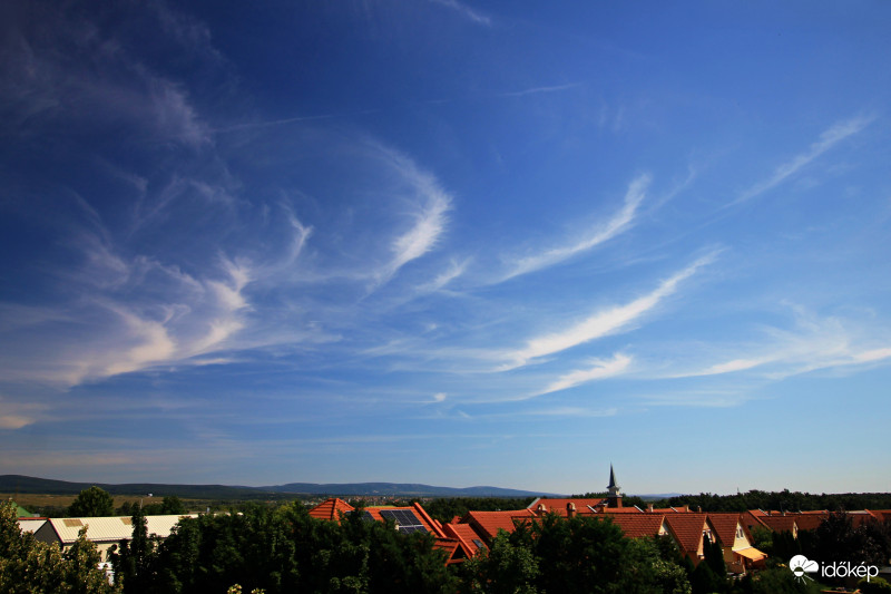 Égi hullámok