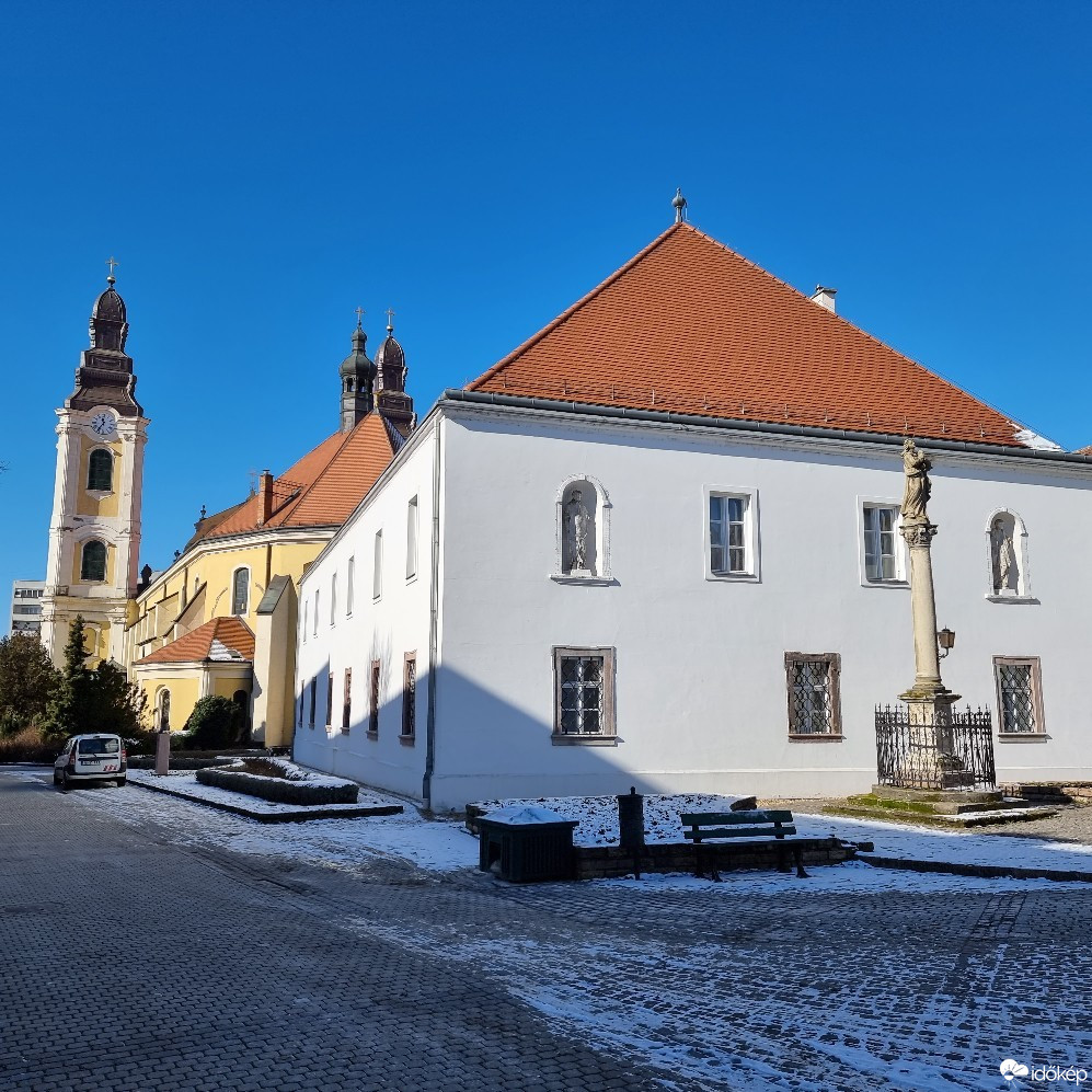 Gyöngyös