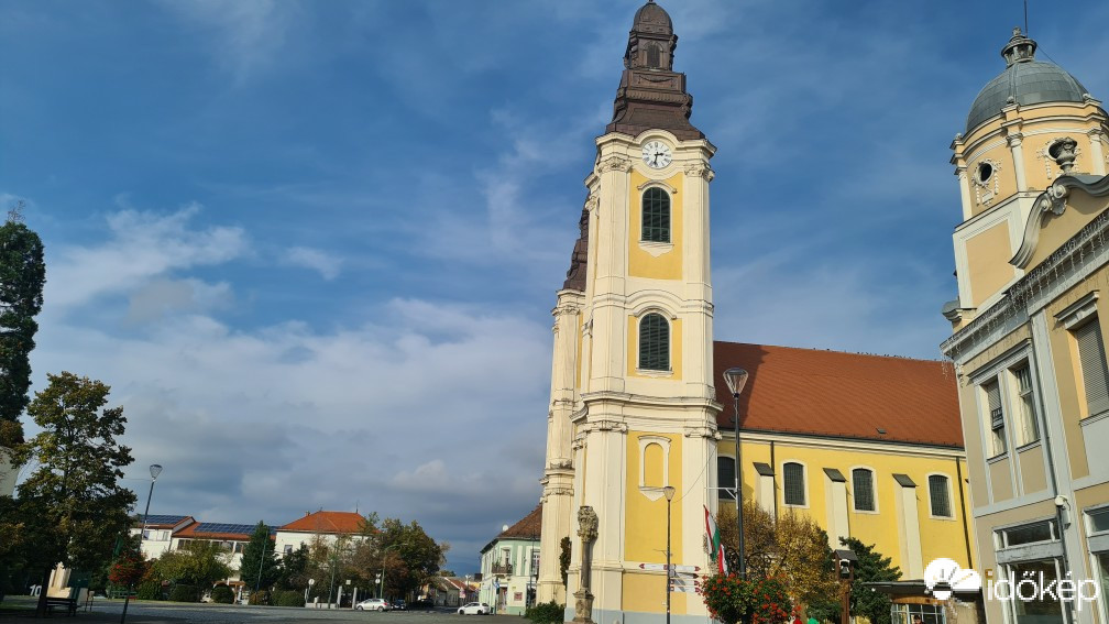 Gyöngyös
