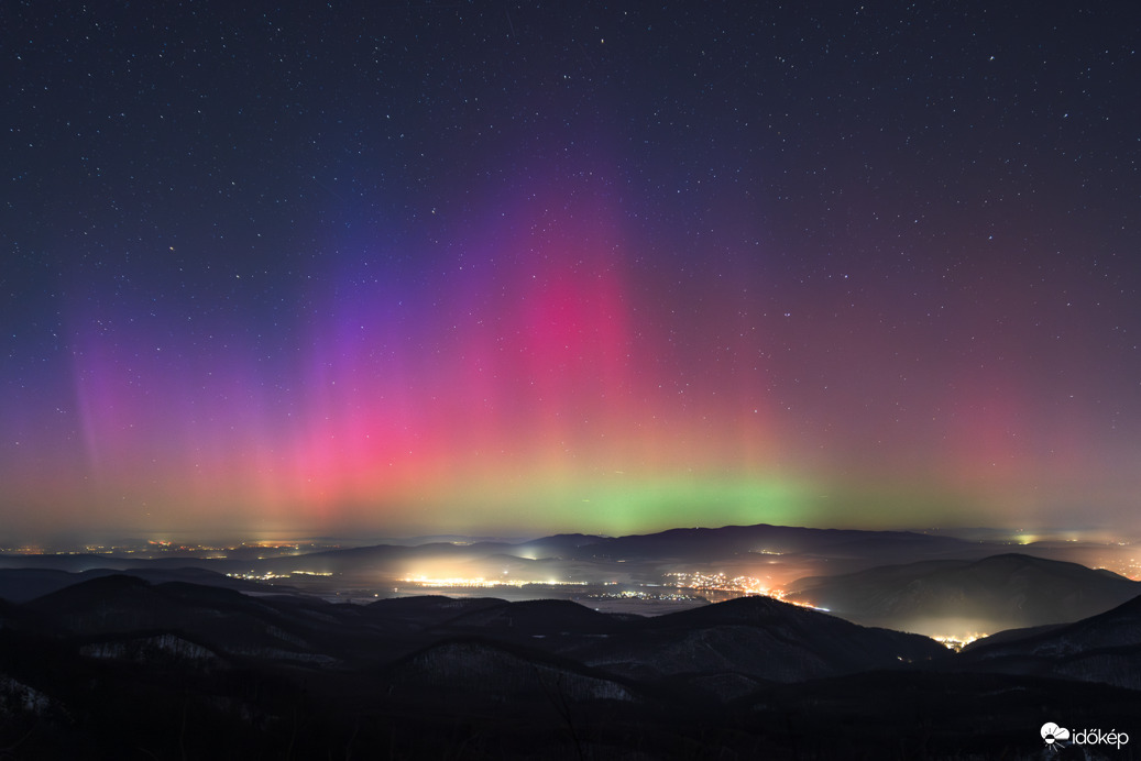 Látványos sarki fény, Dobogókőn fotózva (1)