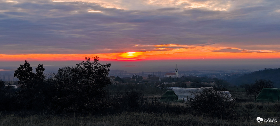 Pirkad - Fertőrákos felett