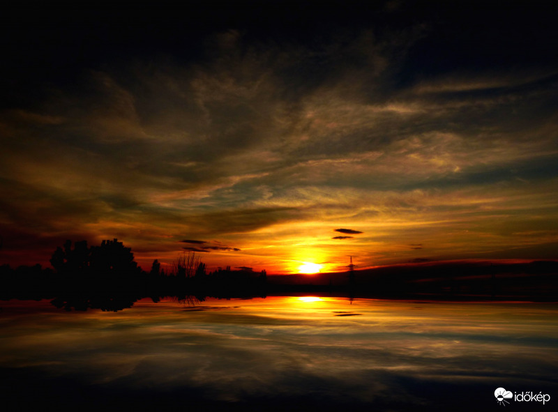 Naplemente Pandémiában