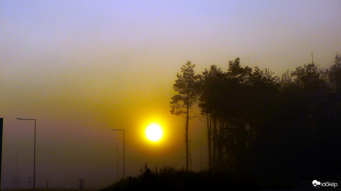 Az ősz köszörüli a fogát ...