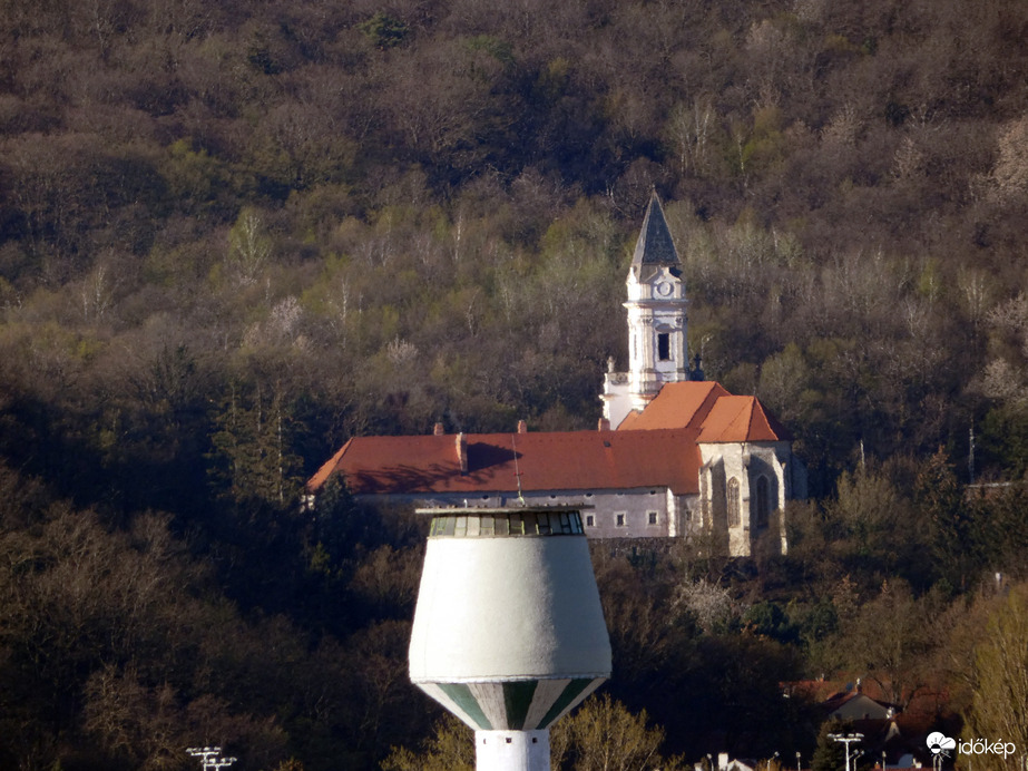 A "sörhasú" kolostor