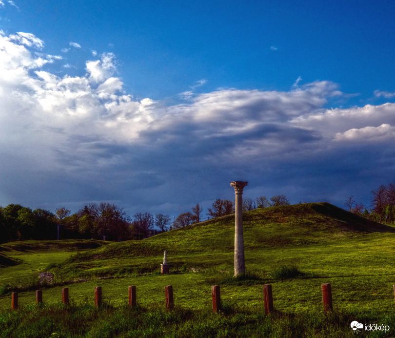 Scarbantia (Sopron), egykori amphiteatruma