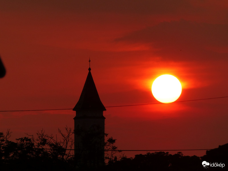 A kötéltáncos nap