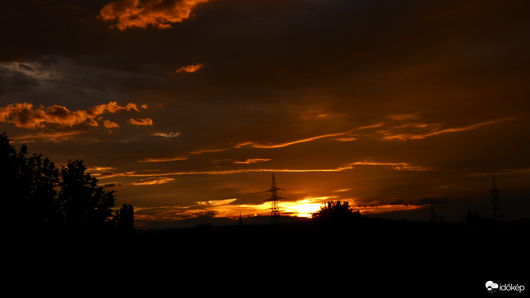 Naplemente - neonban