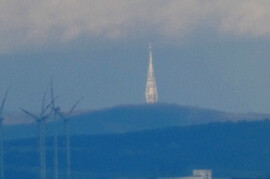 A Pozsonyi TV-torony - Sopronból (70 km)