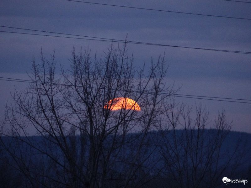 Utolsó holdszelet 7:16