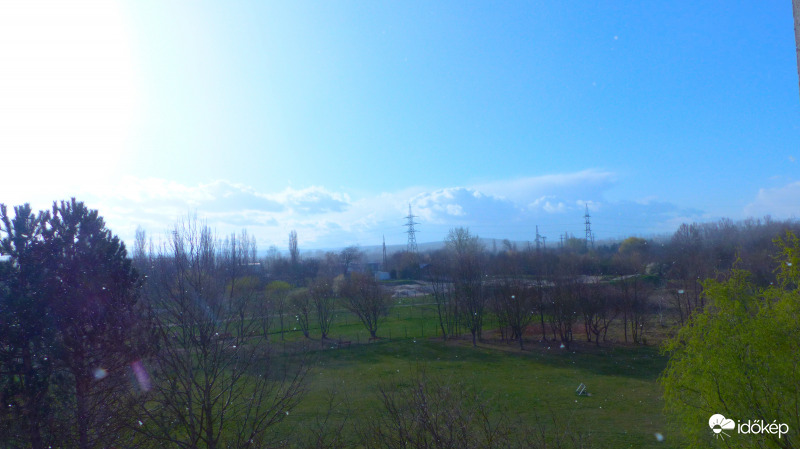 Egy kis hószállingózás - a tavaszi napsütésben