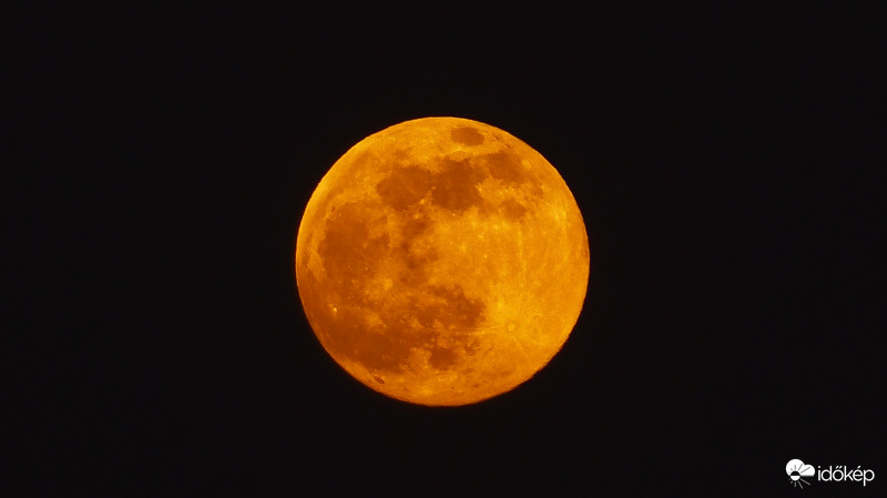 20:03