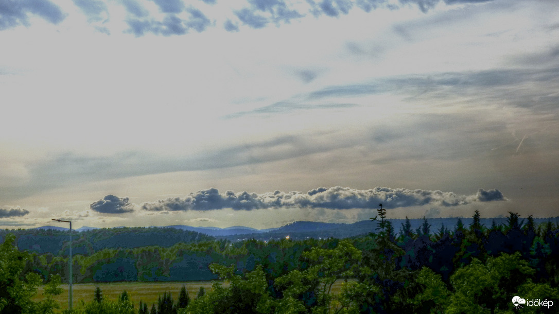 Esti panoráma