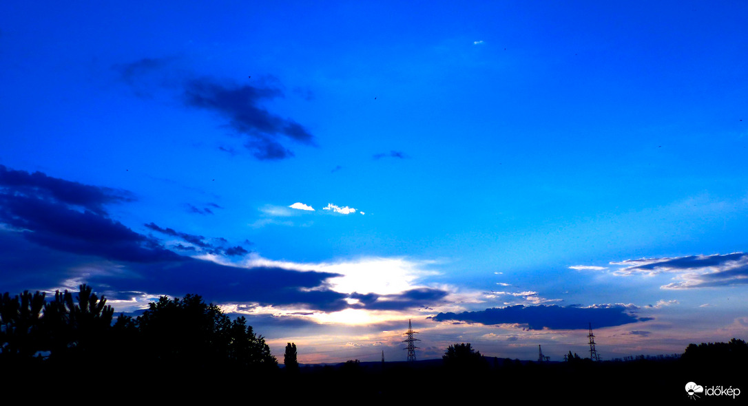 Félnapos eső után