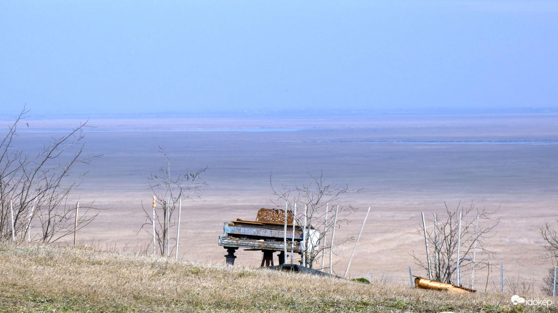 "Hany Istók" zongorája a Fertő-parton