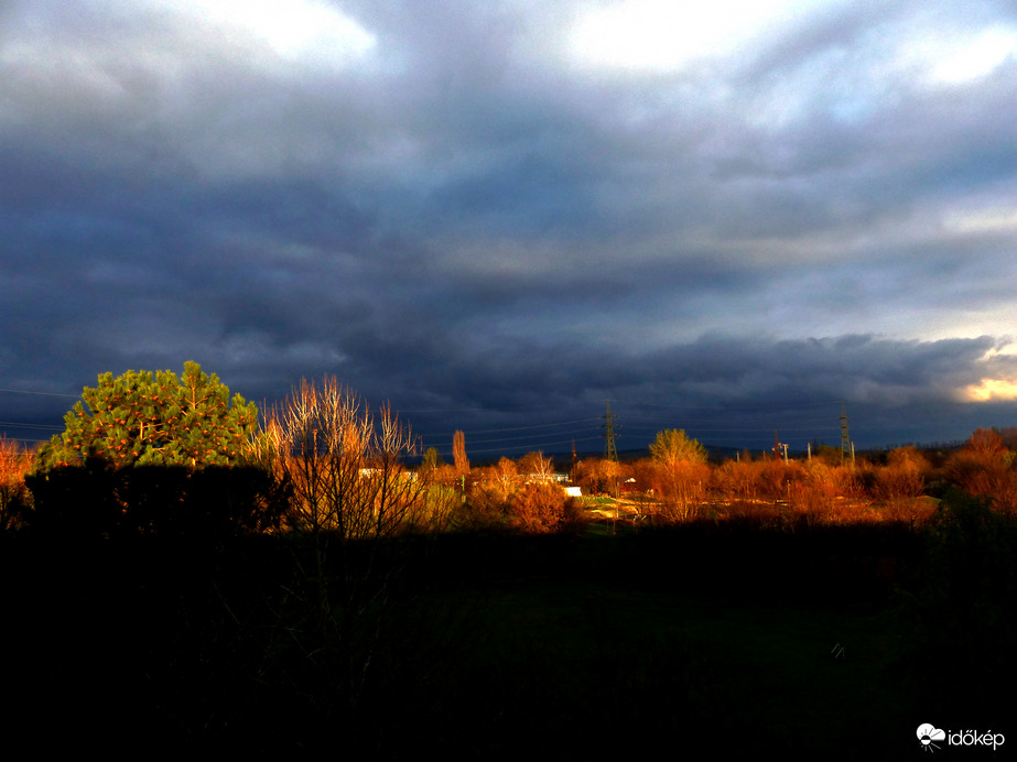 Hajnal első sugarai