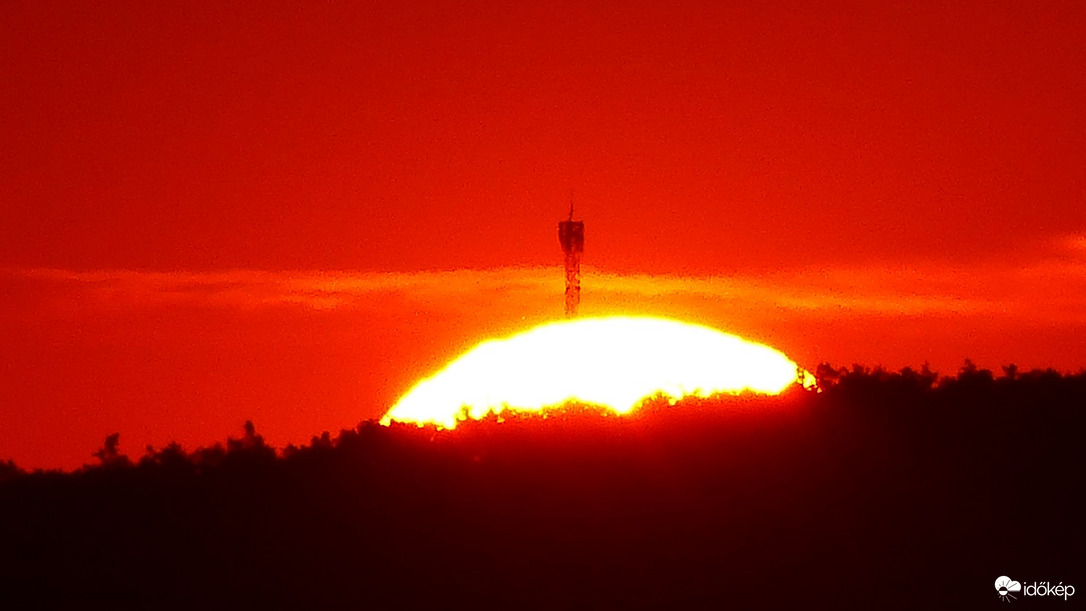 Plazmával elvágott adótorony