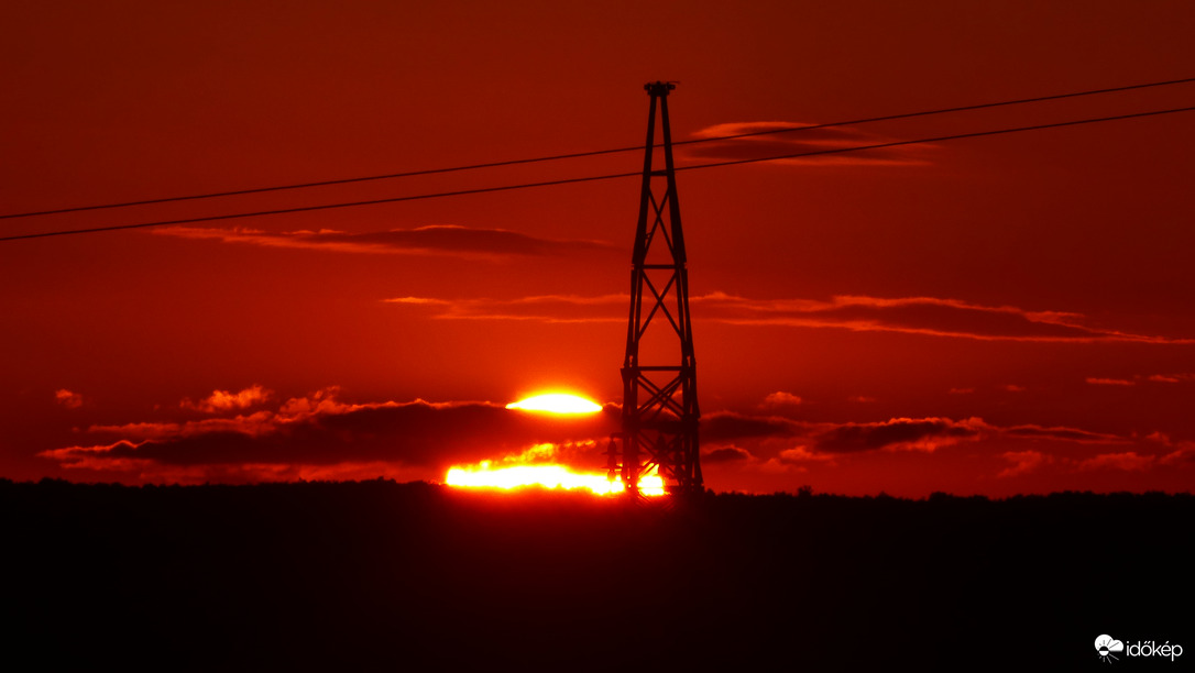 Naplemente - hasa nagy, a feje is elfogy majd 