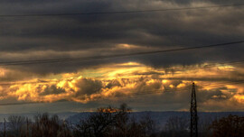 Alpokalja esti felhői