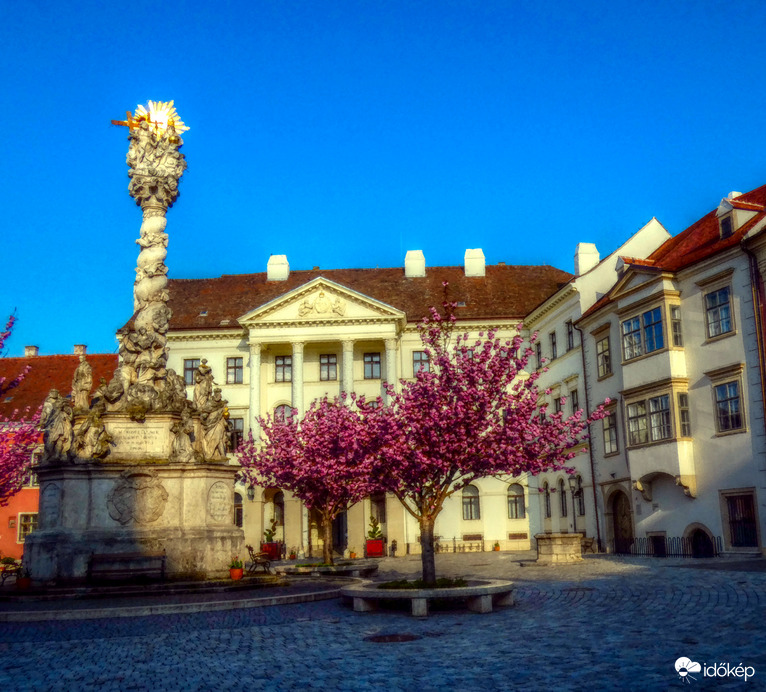 Reggeli fénysugarak / Sopron