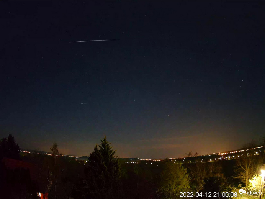 Balatonszemesi meteor 2022-04-12 21-00-08