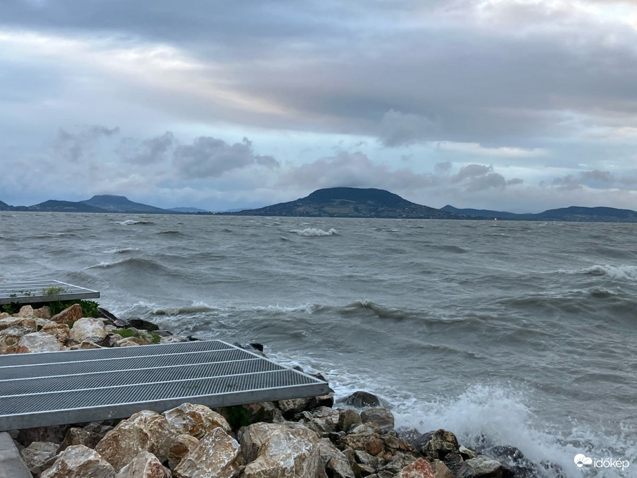 Balatonfenyves