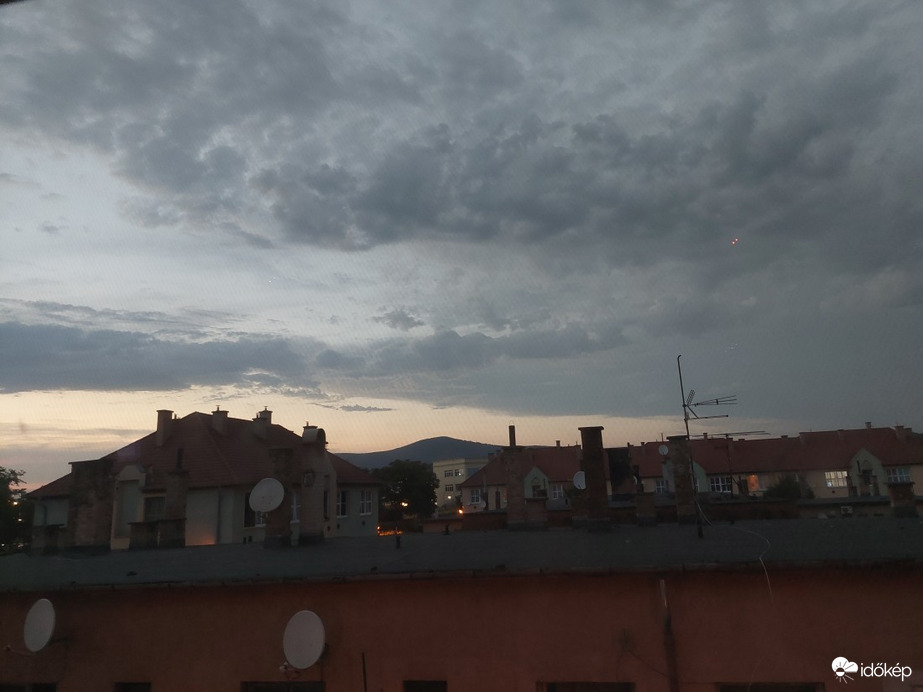 Vác