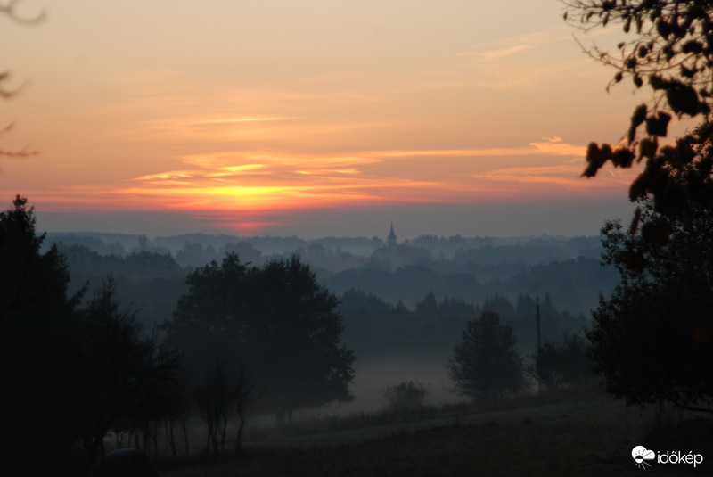 Szalafőn egy őszi reggel