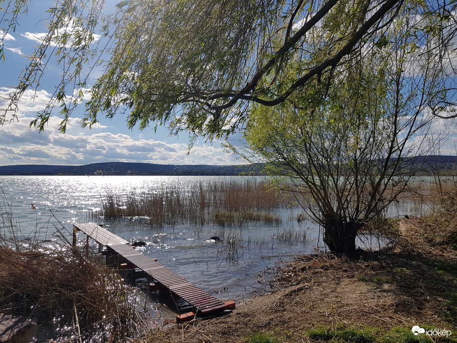 Balatonfűzfő