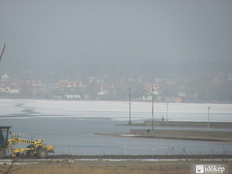 Velencei tó 2011.02.04.én délelőtt.