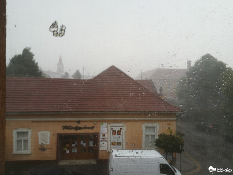 Gyöngyös