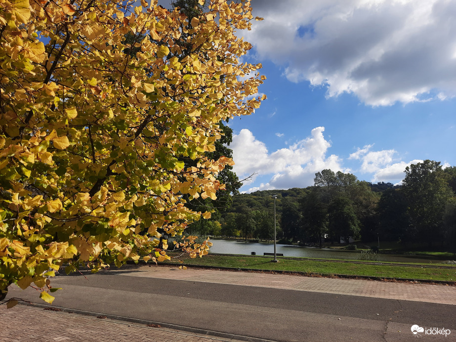 Beköszöntött az ősz Abaligetre