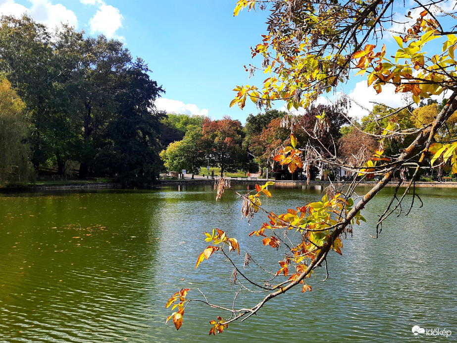 Beköszöntött az ősz Abaligetre