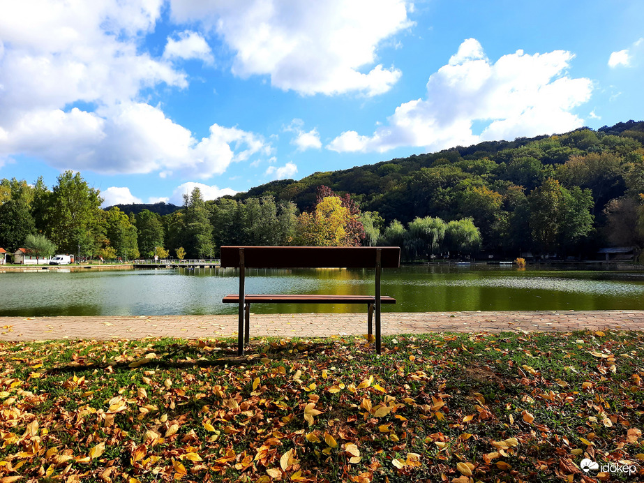 Beköszöntött az ősz Abaligetre