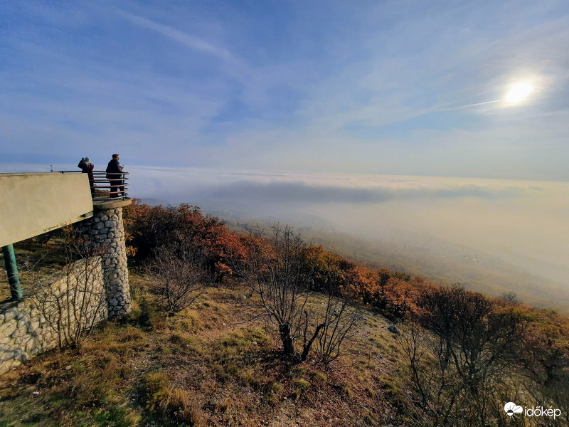 Ködpaplan a Mecsekből
